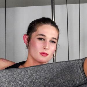 is a Twitch streamer with over 25,000 followers. . Princessjadde porn